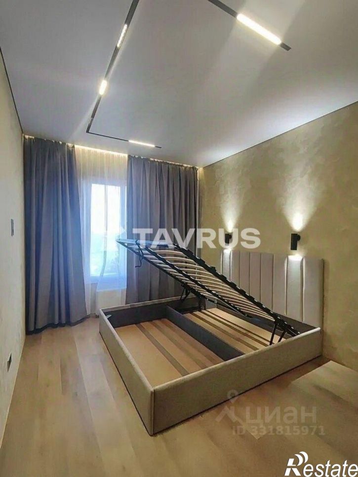 3-комн квартира Евпатория г., им60-летия ВЛКСМ ул., д.31