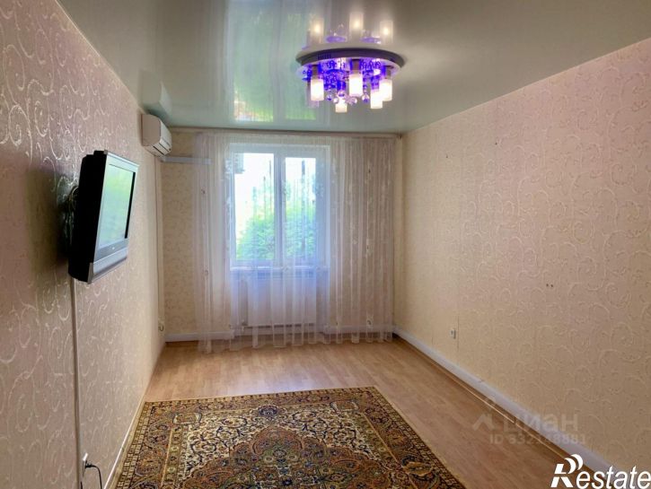 3-комн квартира пр-кт Победы, 63,  д. 63