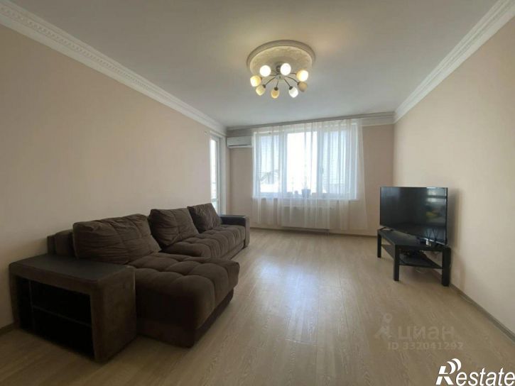 3-комн квартира ул им.9-го Мая, 45г,  д. 45г