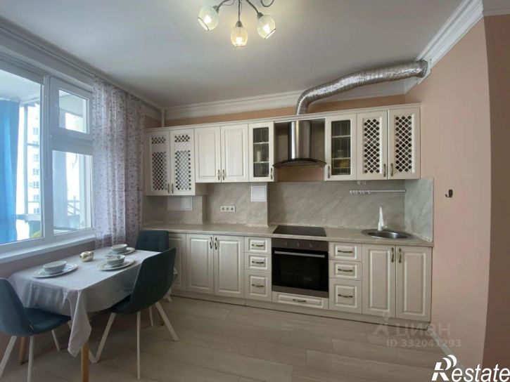 3-комн квартира пр-кт Победы, 91,  д. 91
