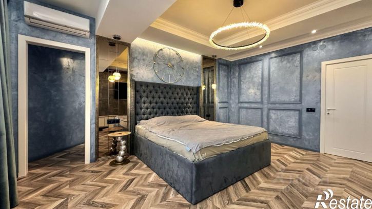 5-комн квартира ул Толстого, 38А,  д. 38А