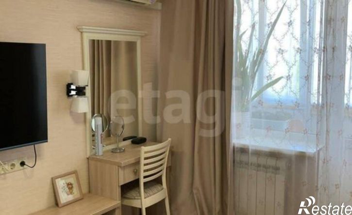3-комн квартира ул им.60-летия Октября, 24,  д. 24