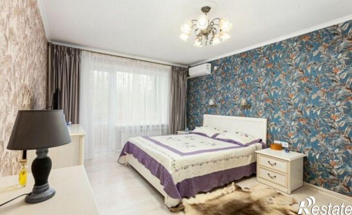 3-комн квартира пр-кт Победы, 33,  д. 33
