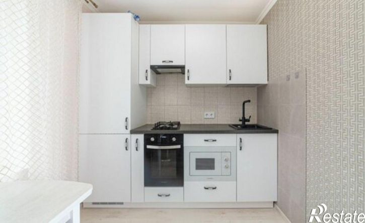 3-комн квартира пр-кт Победы, 33,  д. 33