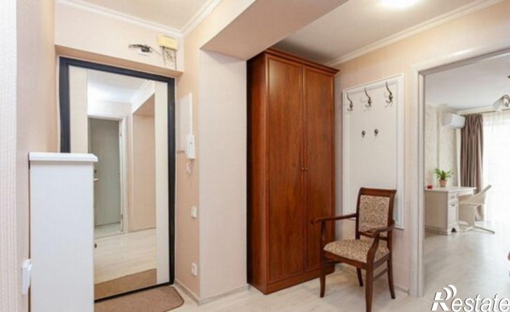 3-комн квартира пр-кт Победы, 33,  д. 33