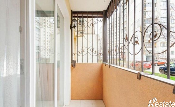 3-комн квартира пр-кт Победы, 33,  д. 33