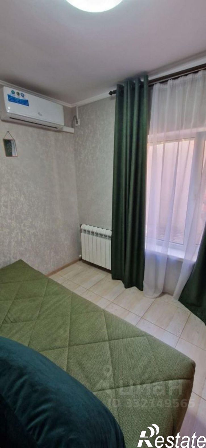 3-комн квартира ул Толстого, 8,  д. 8