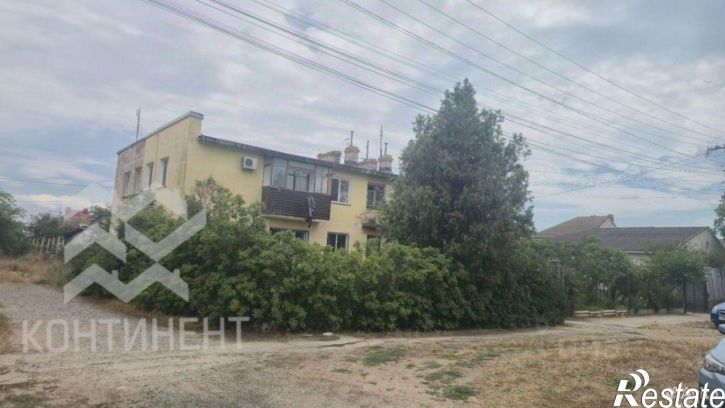 3-комн квартира ул имени Белогубца, 64,  д. 64