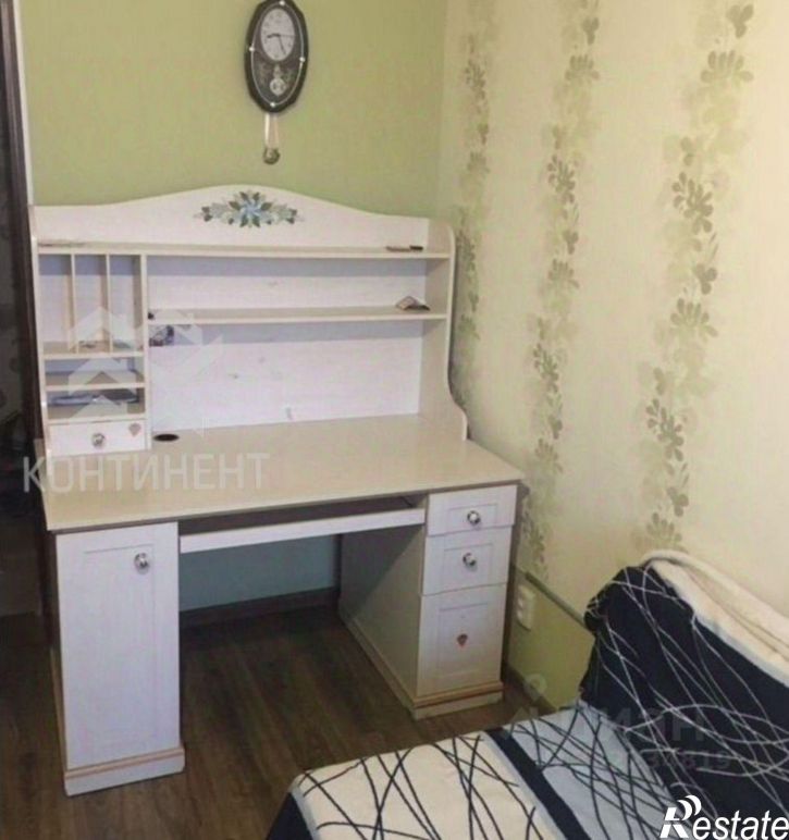 4-комн квартира пр-кт Победы, 10б,  д. 10б