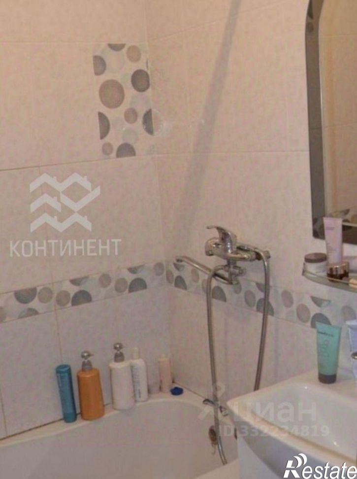 4-комн квартира пр-кт Победы, 10б,  д. 10б