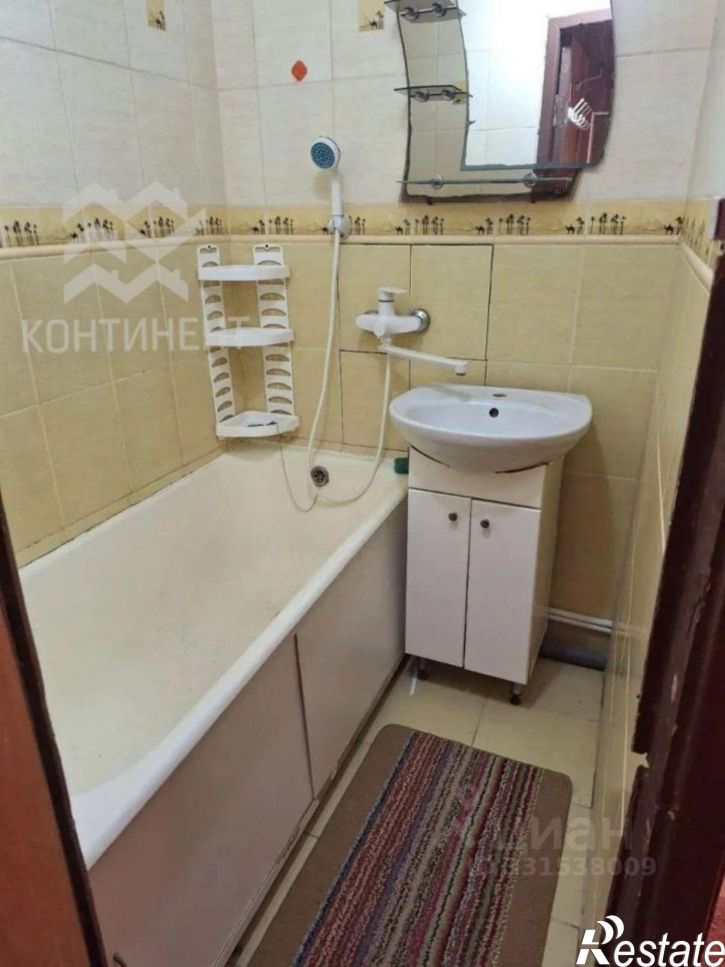 3-комн квартира ул Адмирала Кантура, 3,  д. 3