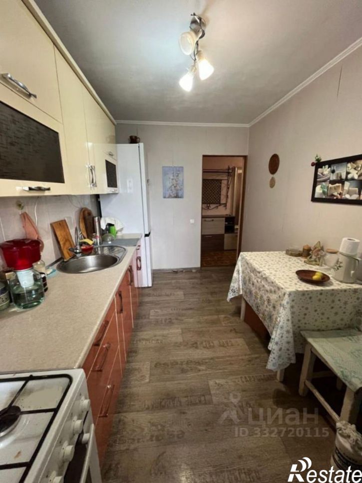 3-комн квартира пр-кт Победы, 45а,  д. 45а