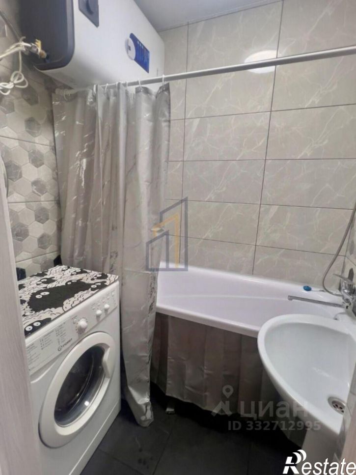 3-комн квартира пр-кт Победы, 56,  д. 56