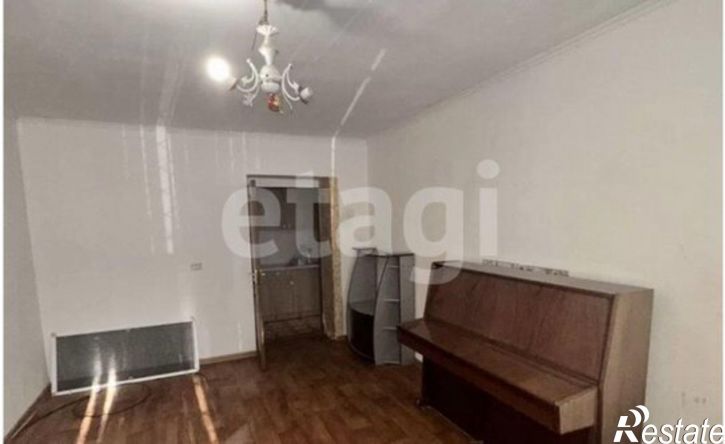 2-комн квартира ул им.Конституции, 64,  д. 64
