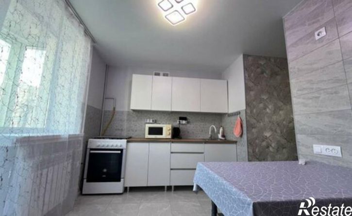 3-комн квартира пр-кт Победы, 56,  д. 56