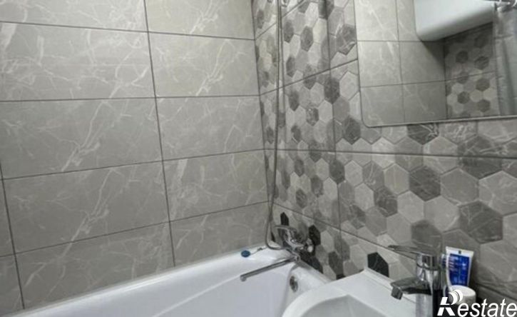 3-комн квартира пр-кт Победы, 56,  д. 56