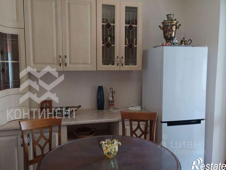 2-комн квартира ул Аллея Дружбы, 70,  д. 70
