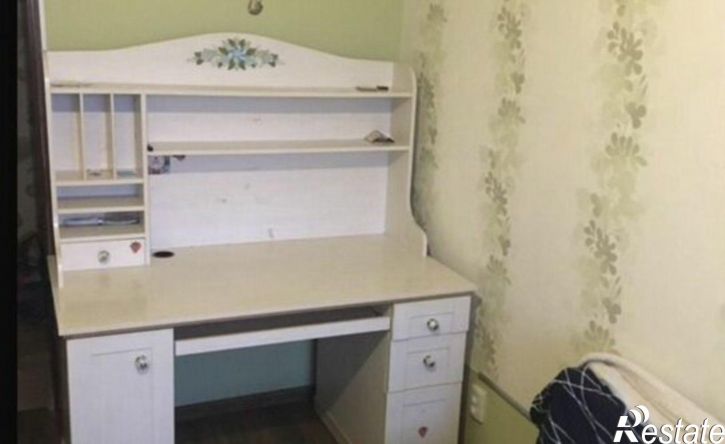 4-комн квартира пр-кт Победы, 10б,  д. 10б