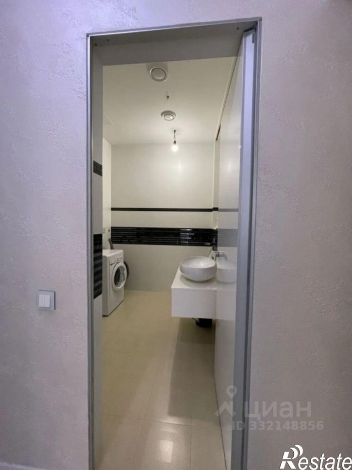3-комн квартира пр-кт им.В.И.Ленина, 49,  д. 49