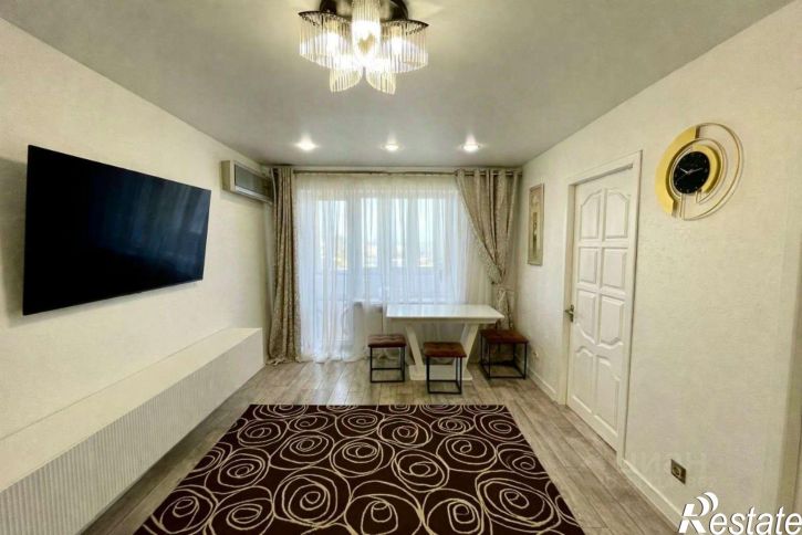 4-комн квартира ул им.Конституции, 31,  д. 31