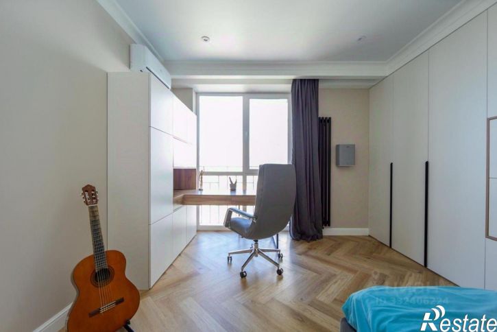 3-комн квартира ул Полупанова, 34,  д. 34