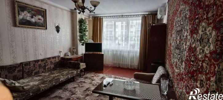 3-комн квартира пр-кт Победы, 54,  д. 54