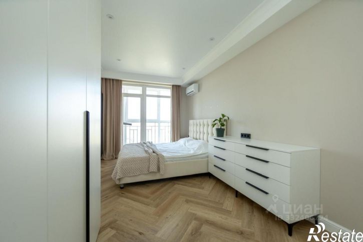 3-комн квартира ул Полупанова, 34,  д. 34