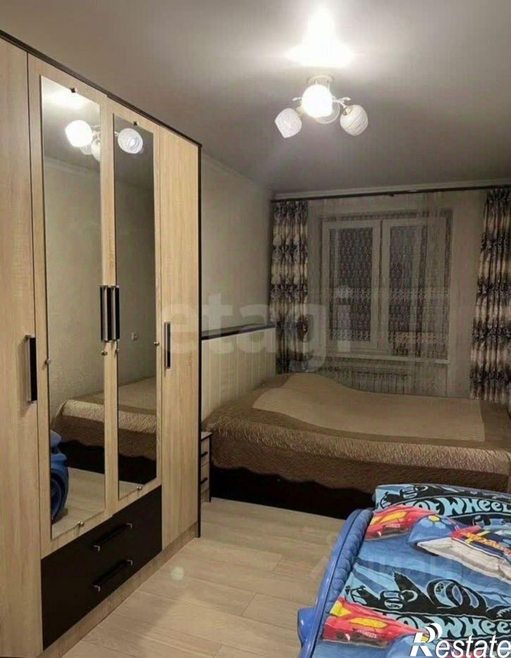 3-комн квартира ул им.9-го Мая, 37,  д. 37