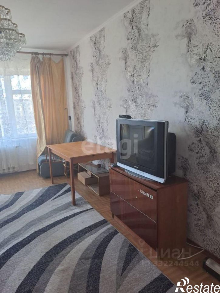3-комн квартира пр-кт Победы, 64,  д. 64