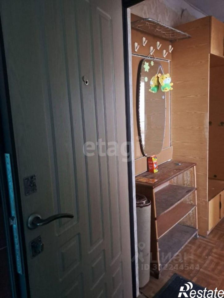 3-комн квартира пр-кт Победы, 64,  д. 64