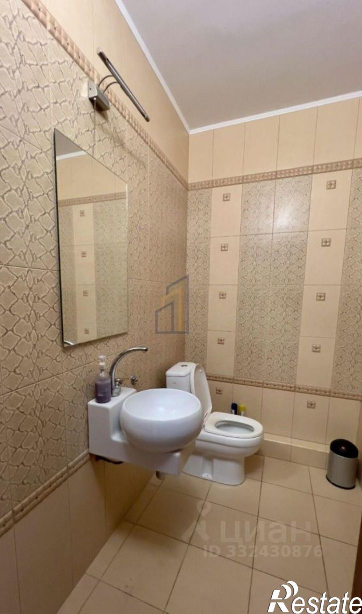4-комн квартира ул Демышева, 123,  д. 123