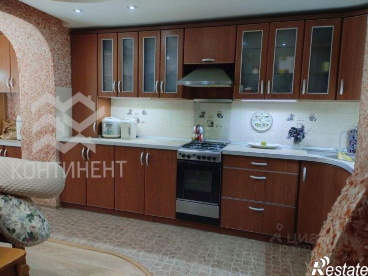 4-комн квартира пр-кт Победы, 62,  д. 62