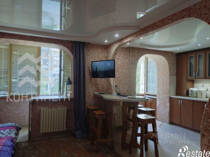 4-комн квартира пр-кт Победы, 62,  д. 62