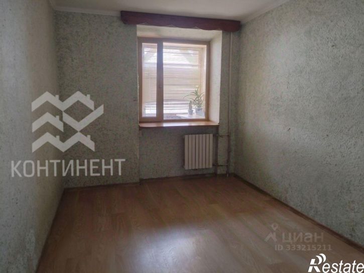 4-комн квартира пр-кт Победы, 62,  д. 62