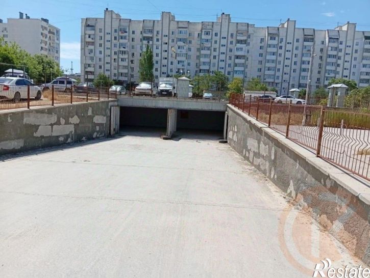Гараж/парковка ул им.9-го Мая, 92,  д. 92