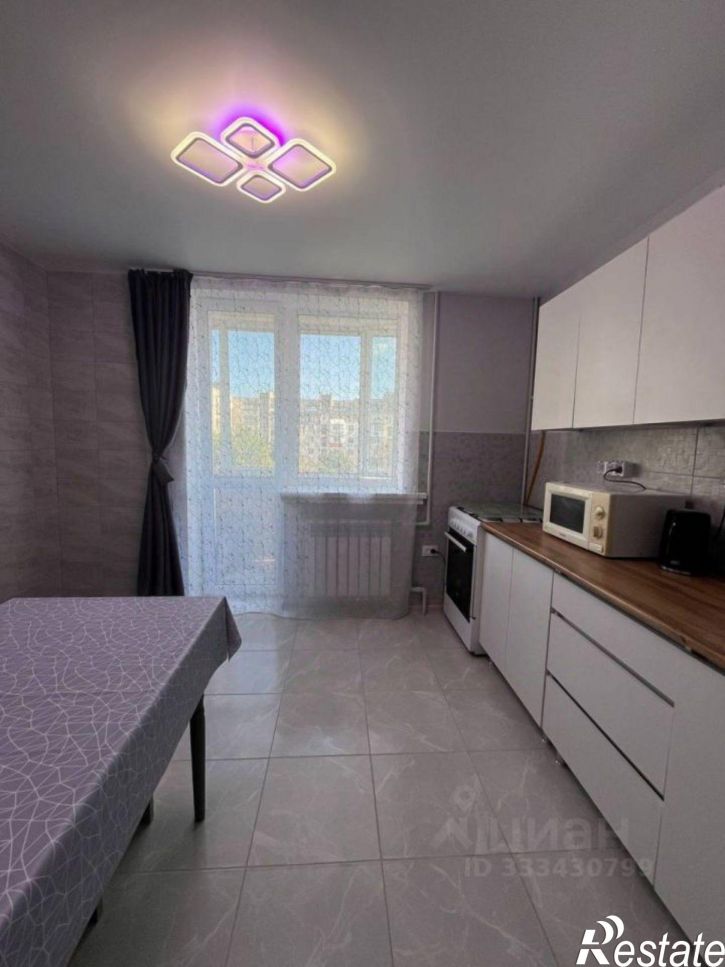 3-комн квартира пр-кт Победы, 56,  д. 56