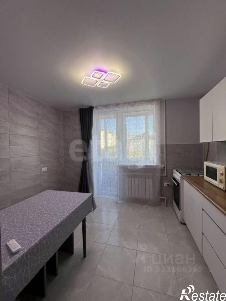 3-комн квартира пр-кт Победы, 56,  д. 56