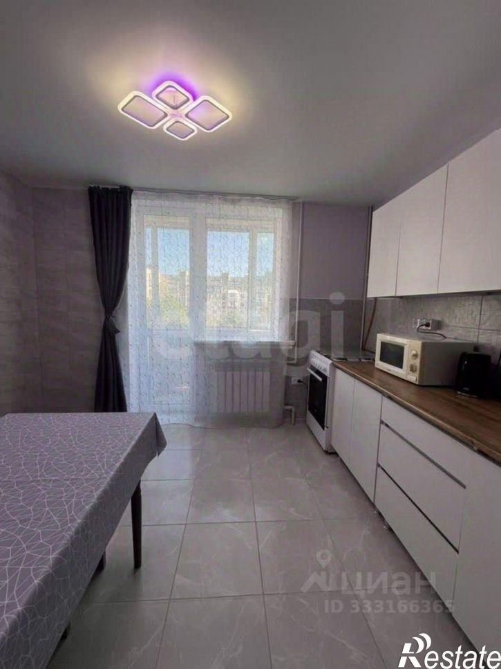 3-комн квартира пр-кт Победы, 56,  д. 56