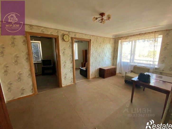 3-комн квартира улица Конституции, 27,  д. 27