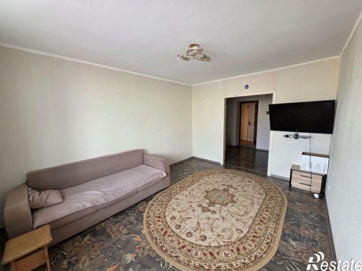 2-комн квартира проспект Победы, 85,  д. 85