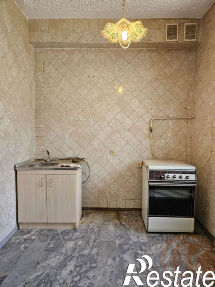 3-комн квартира улица Некрасова, 57,  д. 57