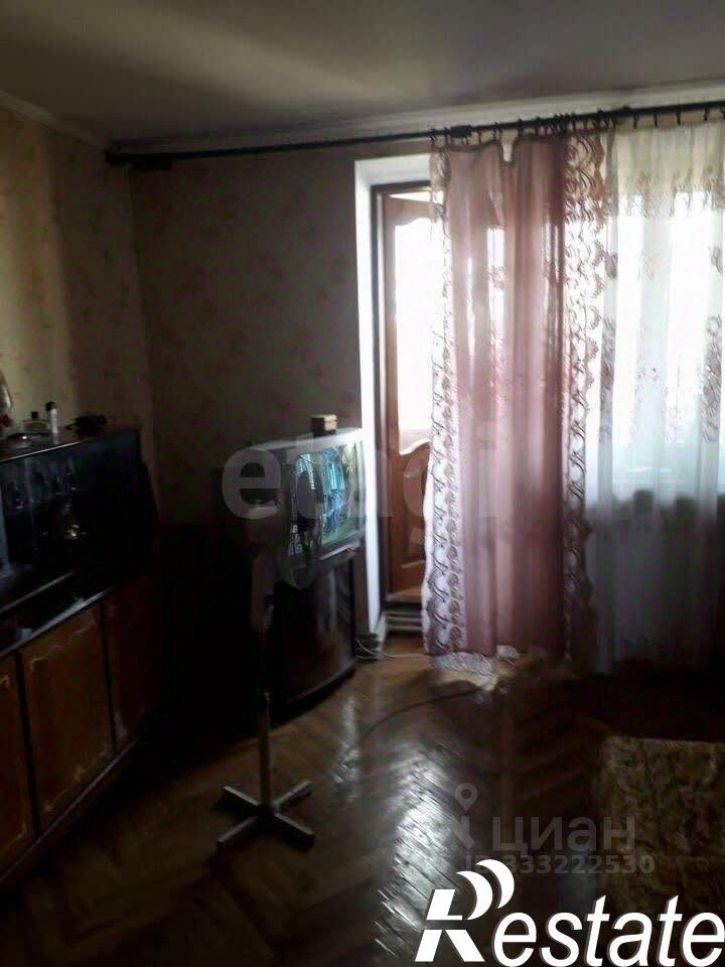 4-комн квартира улица 60-летия Октября, 14А,  д. 14А