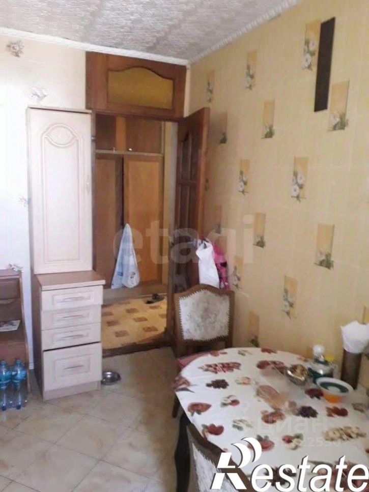 4-комн квартира улица 60-летия Октября, 14А,  д. 14А