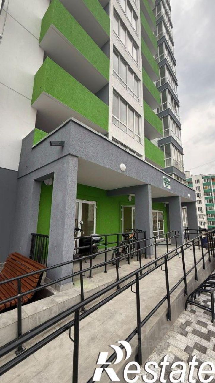 2-комн квартира проспект Победы, 93,  д. 93