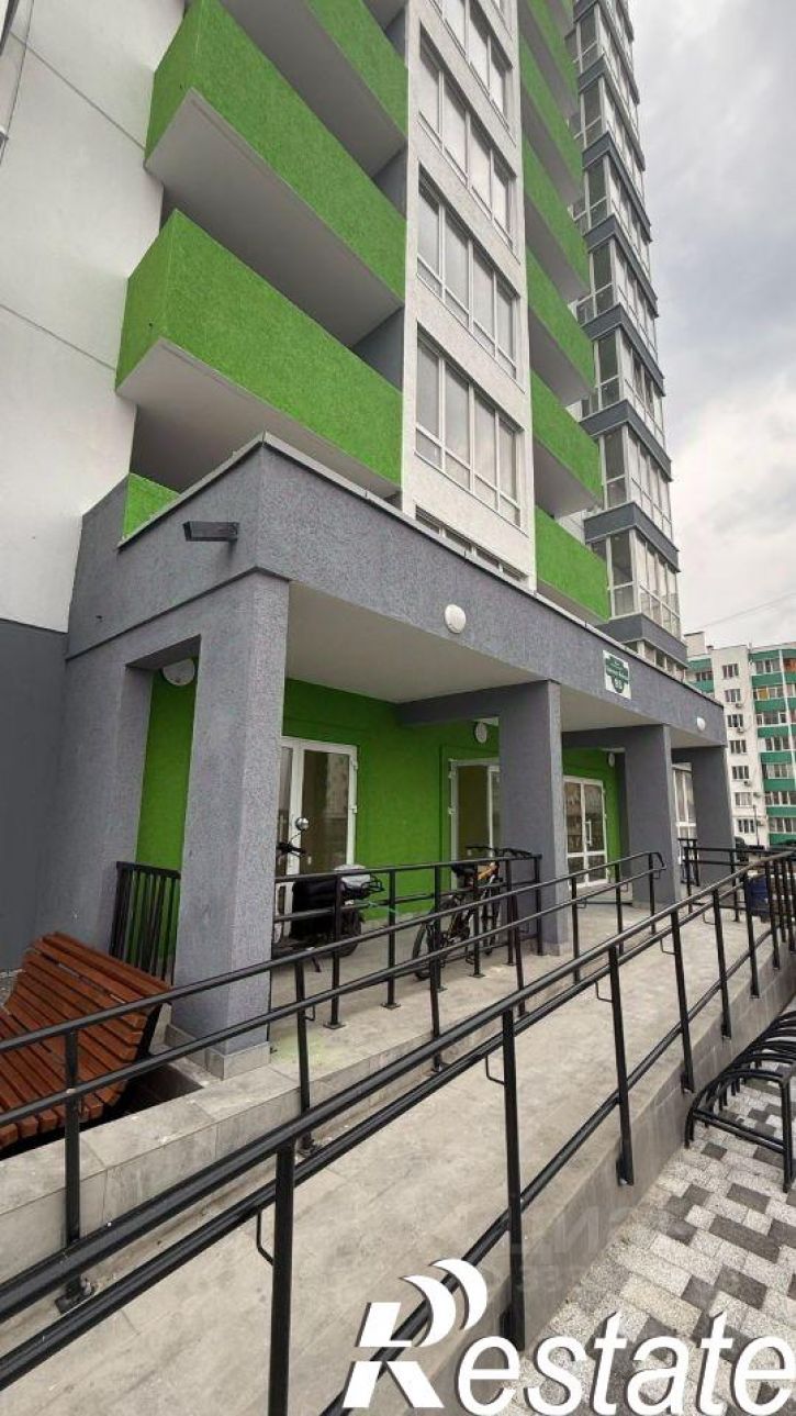 1-комн квартира проспект Победы, 93,  д. 93