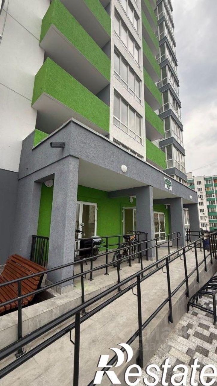1-комн квартира проспект Победы, 93,  д. 93