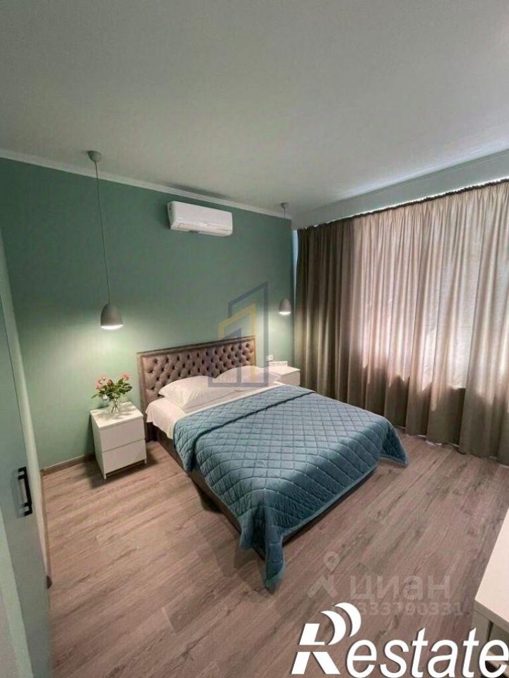 2-комн квартира улица Полупанова, 27И,  д. 27И