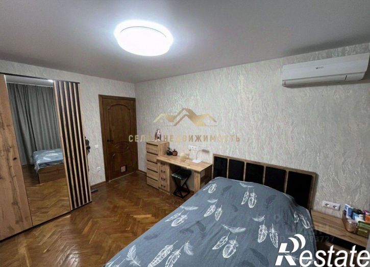 3-комн квартира улица 60-летия Октября, 28,  д. 28