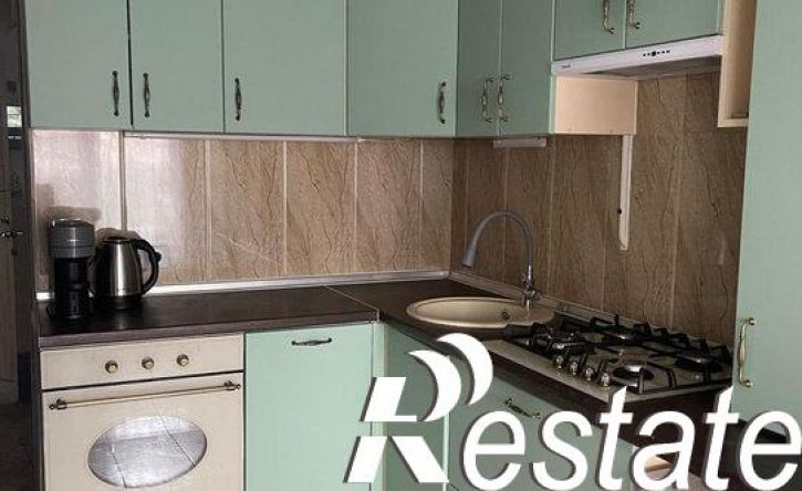 3-комн квартира проспект Победы, 33,  д. 33
