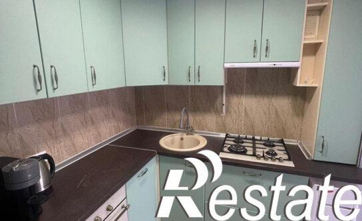 3-комн квартира проспект Победы, 33,  д. 33